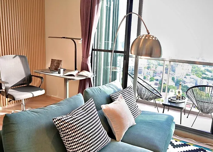 5min Metro | Kingbed | Kitchen Full | Netflix Wifi * バンコク都