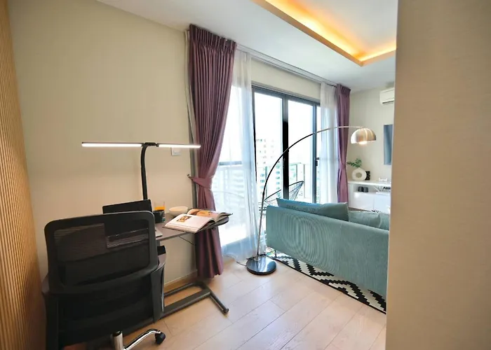 5min Metro | Kingbed | Kitchen Full | Netflix Wifi